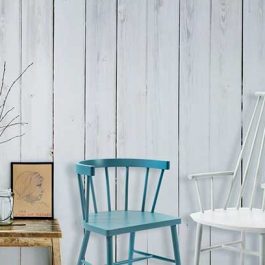 Hochlehnenstühle in blau, weiß und Holz